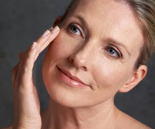Reduction of the elasticity of the skin and pigmentation