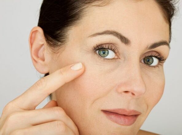Cosmetic procedures after 45 years are aimed at increasing skin hydration